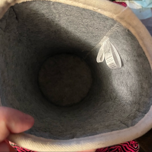 Thirty-One Felt Wine & Gift Bag - Picture 3 of 4